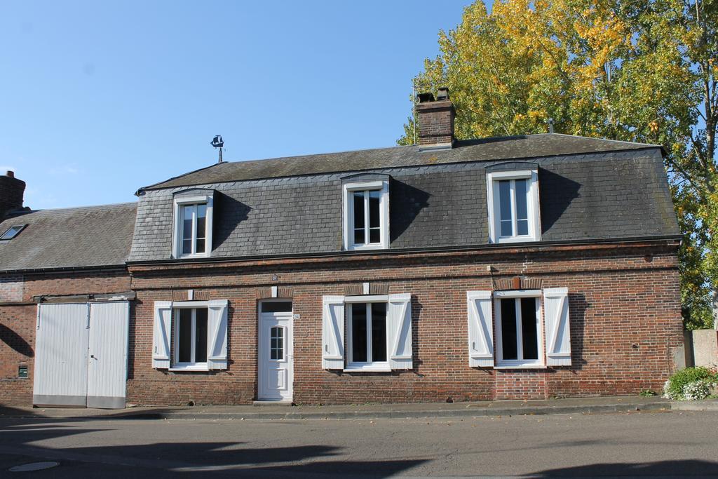Repos En Normandie Damville Exterior photo